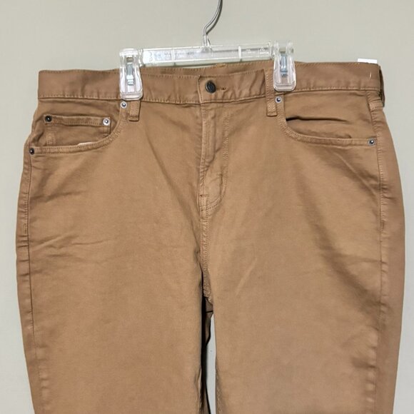 Old Navy Built-In Flex Khaki Pants Men’s 40x32 Athletic Taper Chino Straight Leg - Picture 3 of 5